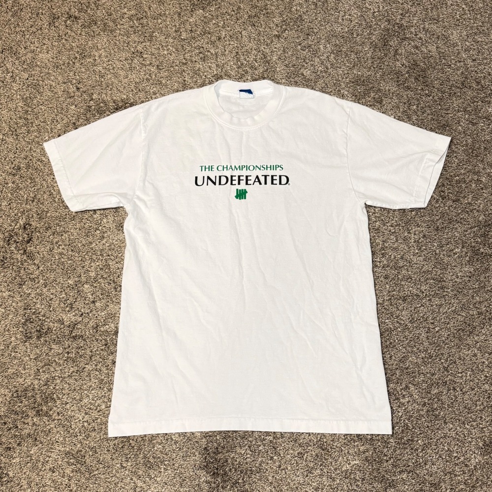 Undefeated The Championships T-Shirt Mens Medium White Graphic Tee Made in USA